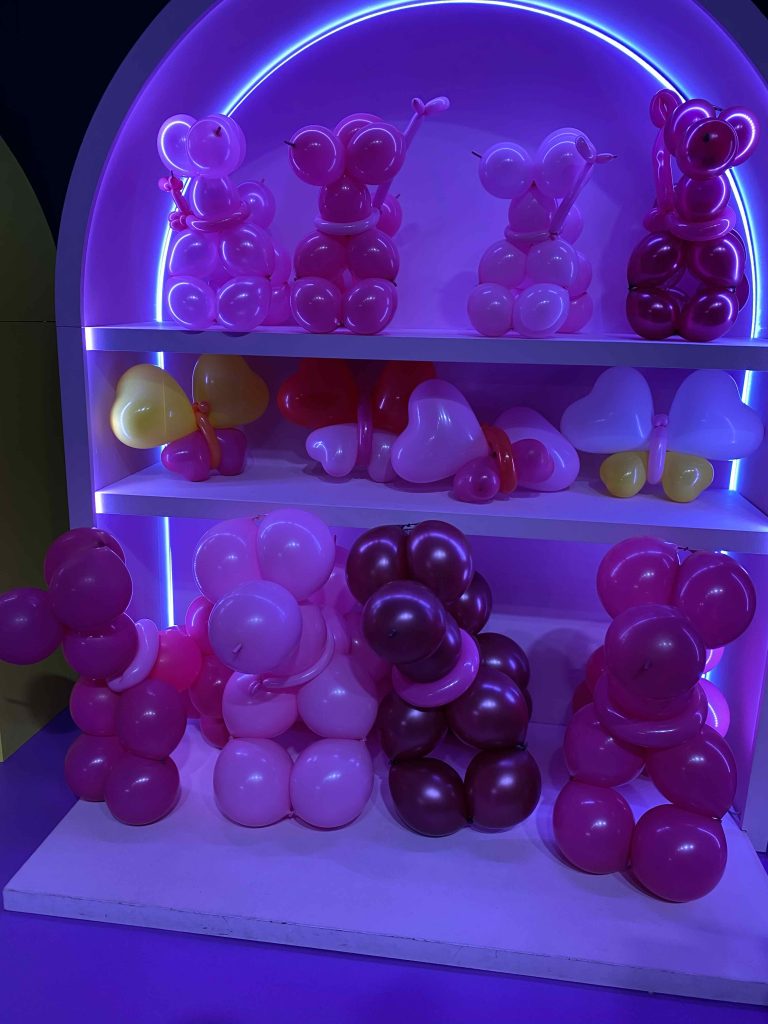 Balloon sculptures of dogs at The Flower Bar