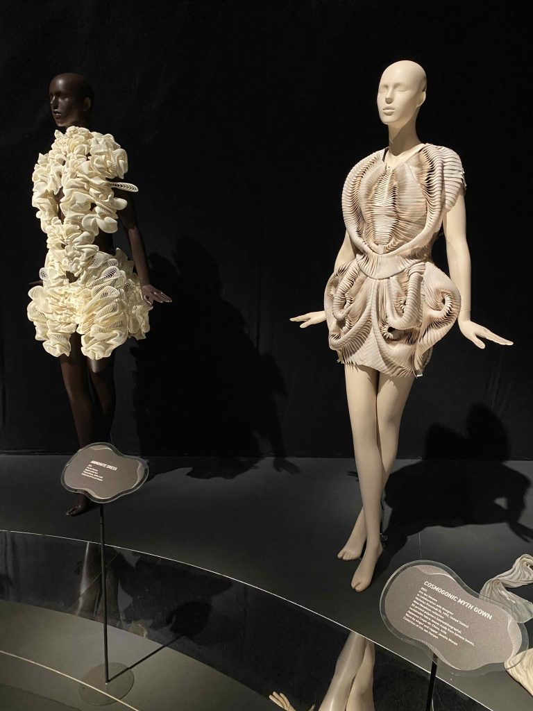 Iris van Herpen fashion collection