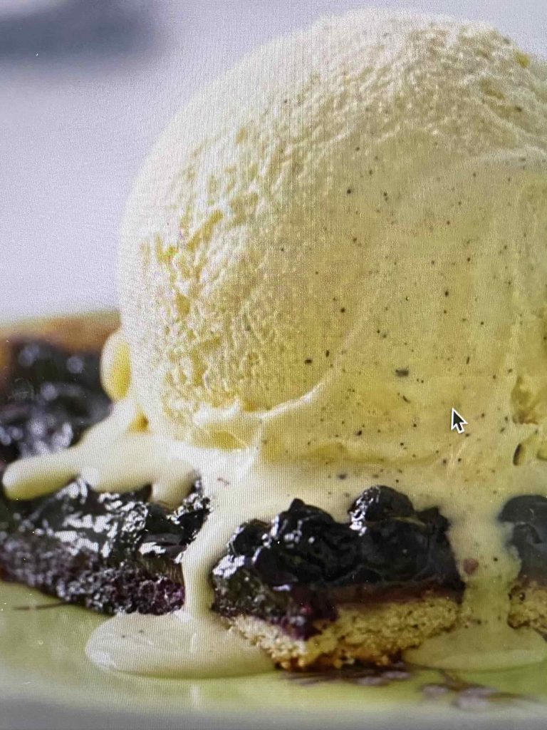 Blueberry pie