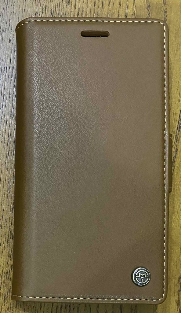 New phone case bought in Oct 2026.